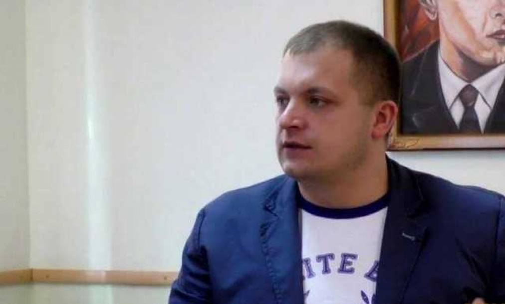 65fbfc5ecfc0a6046c2852dadf3c2834 L