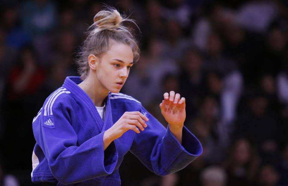 a622a1f4ce5047a4afd32eb0f2bae8a8