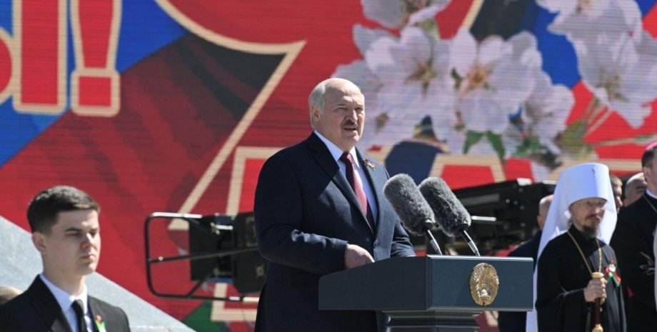 alt_дурачок_Лукашенко