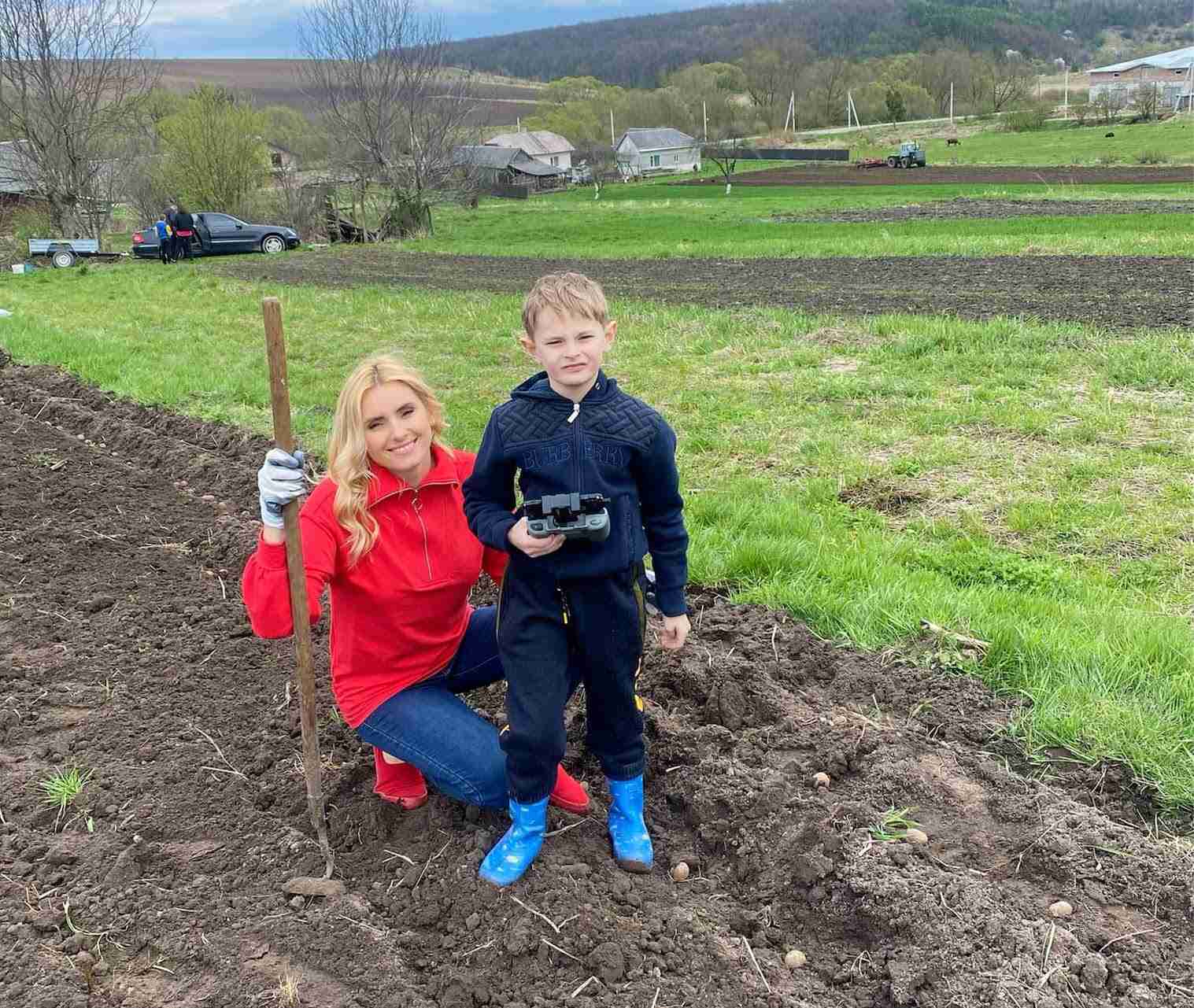 279703877 552312689591372 292788