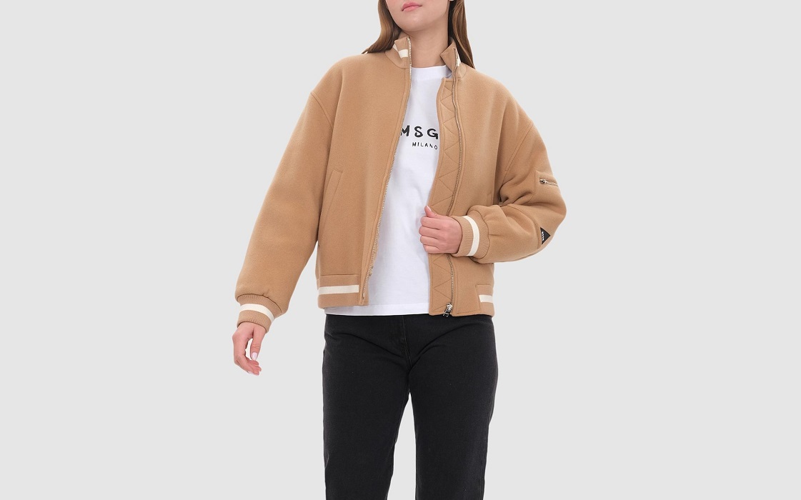 брендовий жіночий верхній одяг