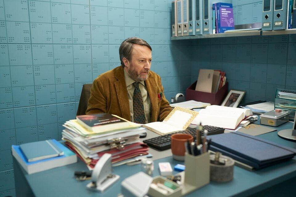 Людвиг 2 сезон дата виходу