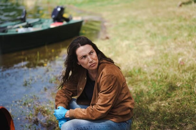 серіал Мутні води українською