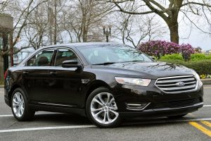 Ford Taurus (2015)