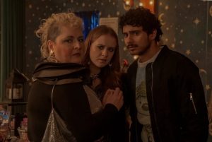 Екстраординарна 3 сезон дата виходу