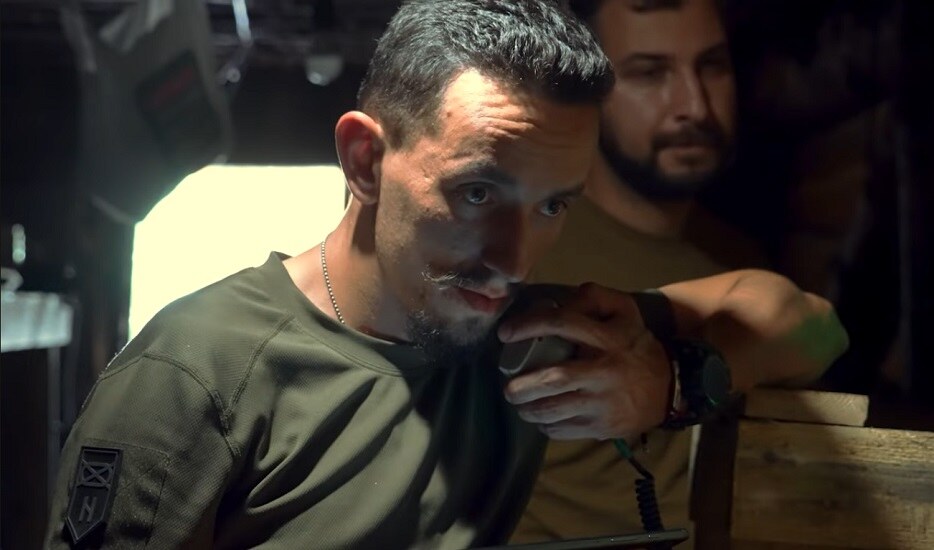 2000 метрів до Андріївки рецензія