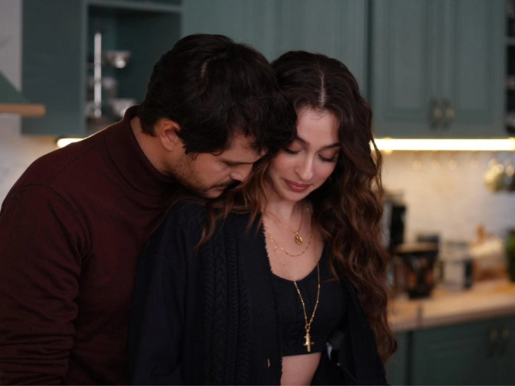 Серіал Лейла українською 2026