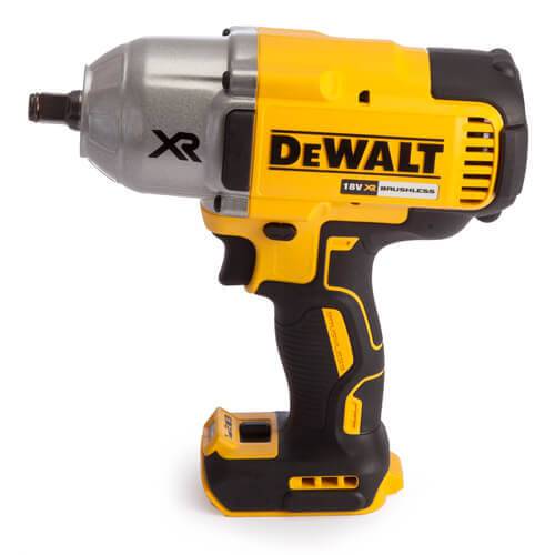 на фото гайковерт DeWALT DCF899N