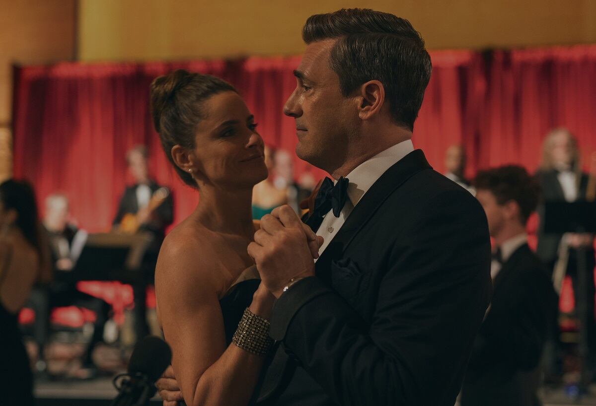 Друзі та сусіди 2 сезон дата виходу